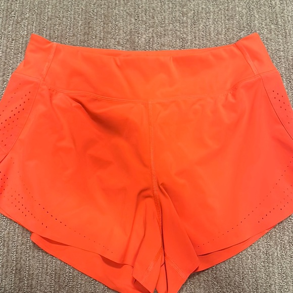 Athleta Pants - Athleta running shorts